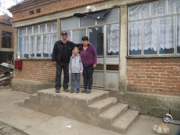 И ОТАЦ И МАЈКА: Деда званично постао старатељ свом унуку